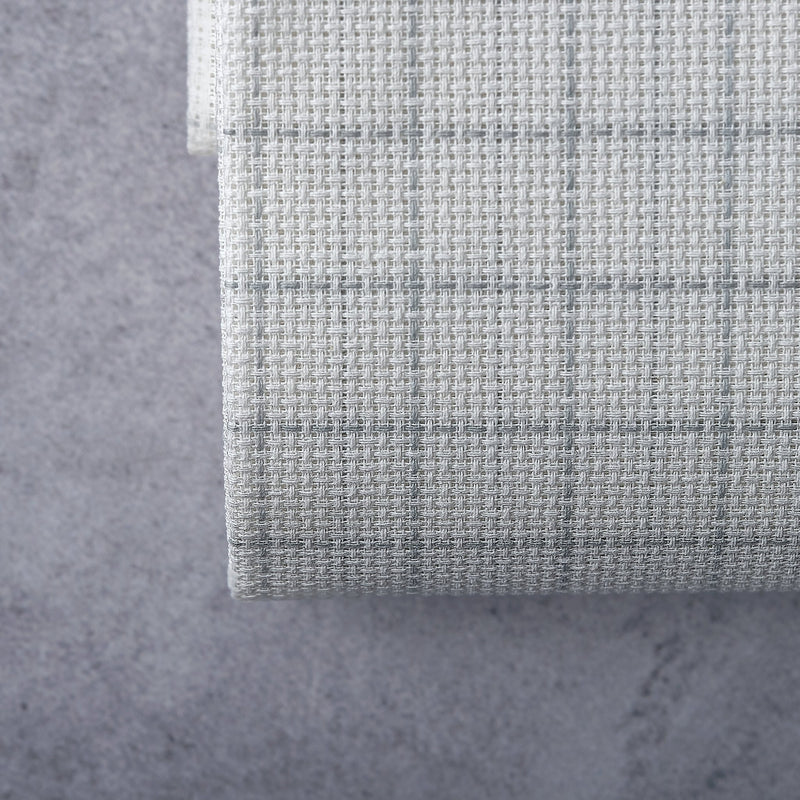 Easy Count Aida (18ct) - 100% Cotton - White | 43" - Sold by the foot - HM Nabavian