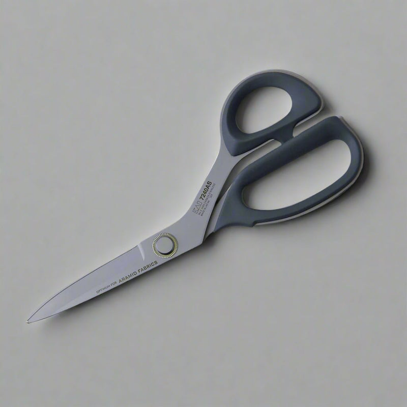 KAI 7240 - AS: 9 1/2 - INCH SERRATED EDGE SHEARS - HM Nabavian