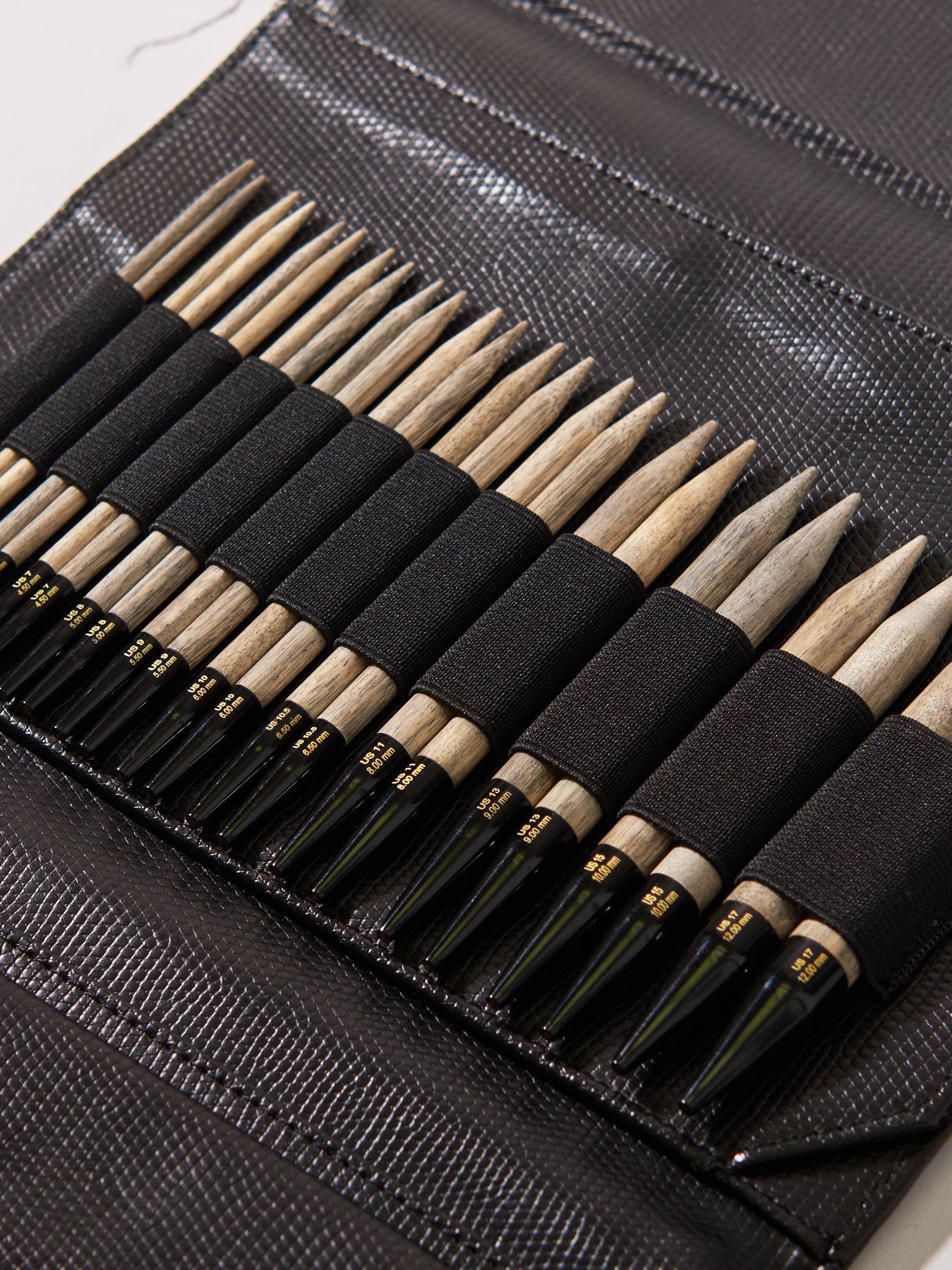 LYKKE Driftwood 5” Interchangeable Knitting Needle Set – Black