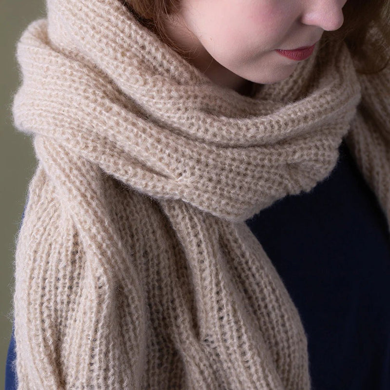 PATTERN | BRAIDED WAVES SCARF - HM Nabavian