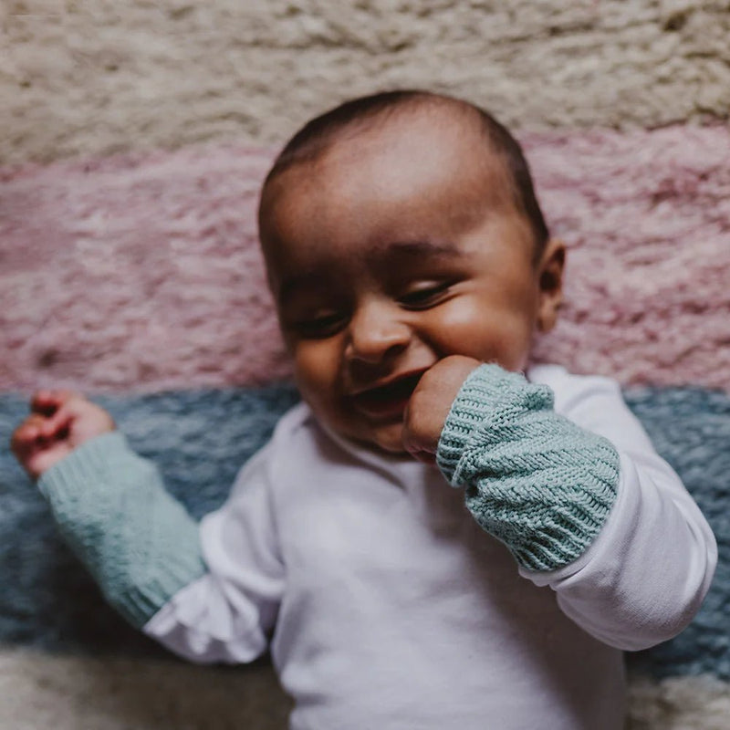 PATTERN | NANNO WRIST WARMERS - HM Nabavian