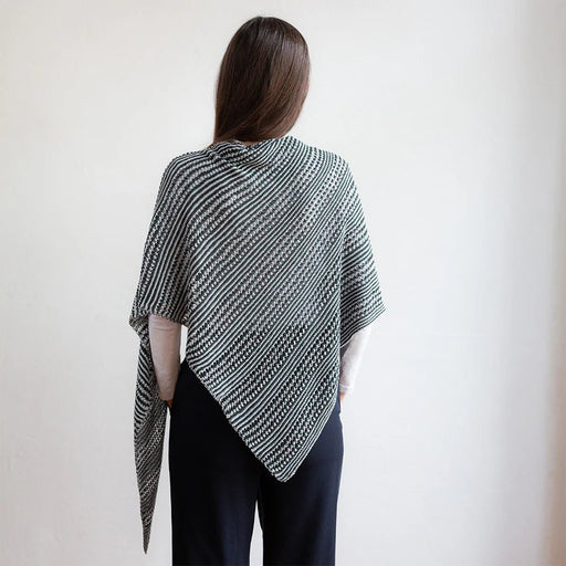 PATTERN | OCEAN DIVE SHAWL - HM Nabavian