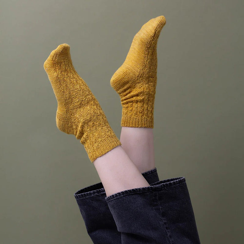 PATTERN | WOVEN SOCKS - HM Nabavian