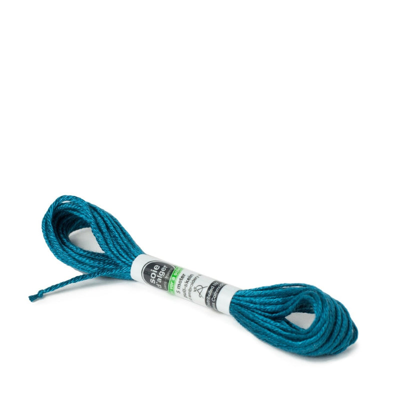 Soie d’Alger Embroidery Silk – "Bleu Electrique" Shades 1721–1726 | Au Ver à Soie - HM Nabavian