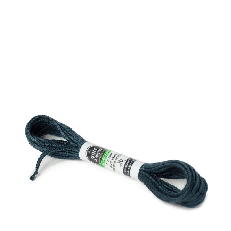 Soie d’Alger Embroidery Silk – "Bleu Gien" Shades 1731–1736 | Au Ver à Soie - HM Nabavian