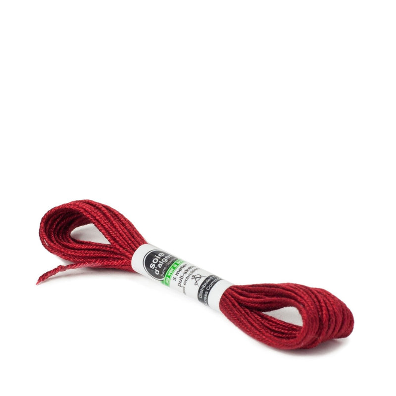 Soie d’Alger Embroidery Silk – "Grenat" Shades 941–946 | Au Ver à Soie - HM Nabavian