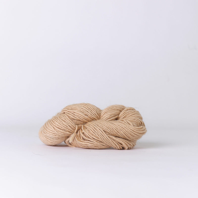 .86 Coarse White Beige Dyed - 225 -- Restoration Yarns - HM Nabavian