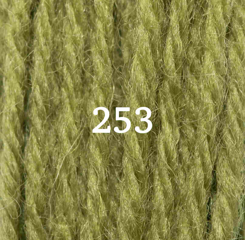 Appletons Wool Yarn - Grass Green 251 - 256 - HM Nabavian