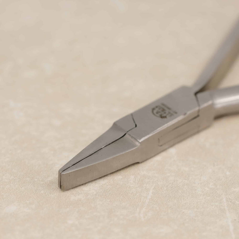 F.D. German Polished Flat Head Plier - HM Nabavian