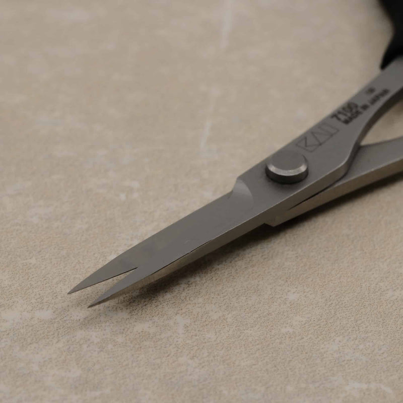 KAI 4.25" Professional Embroidery Scissors - HM Nabavian