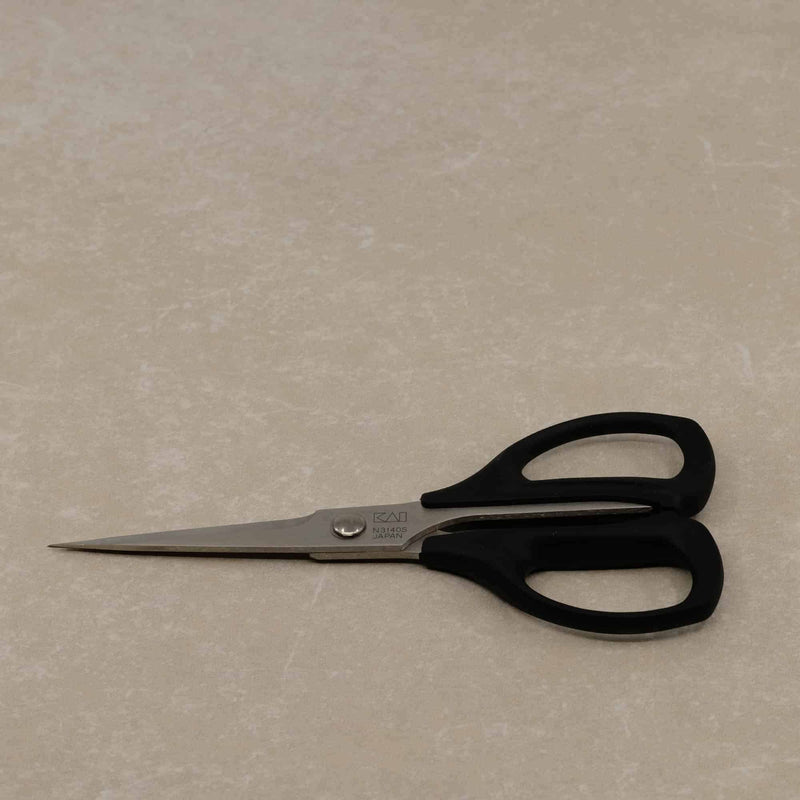 KAI 5.5" Embroidery Scissors - HM Nabavian