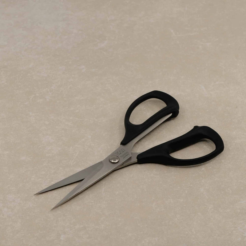 KAI 5.5" Embroidery Scissors - HM Nabavian