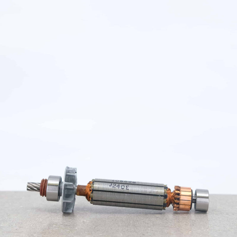 Oster® Armature - HM Nabavian