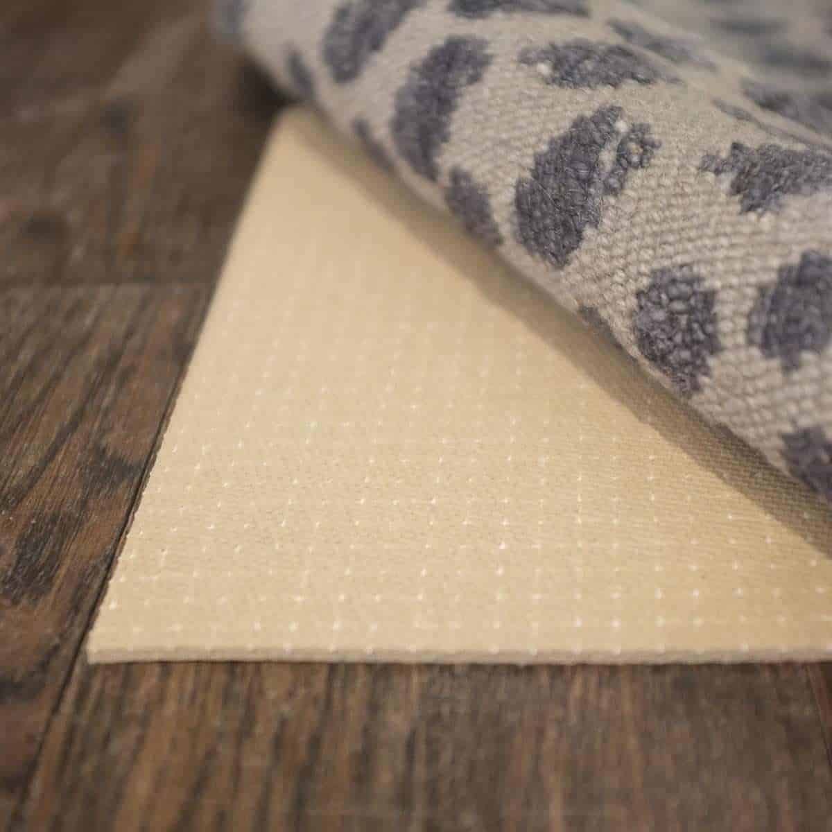 Acolchados y bases antideslizantes para alfombras